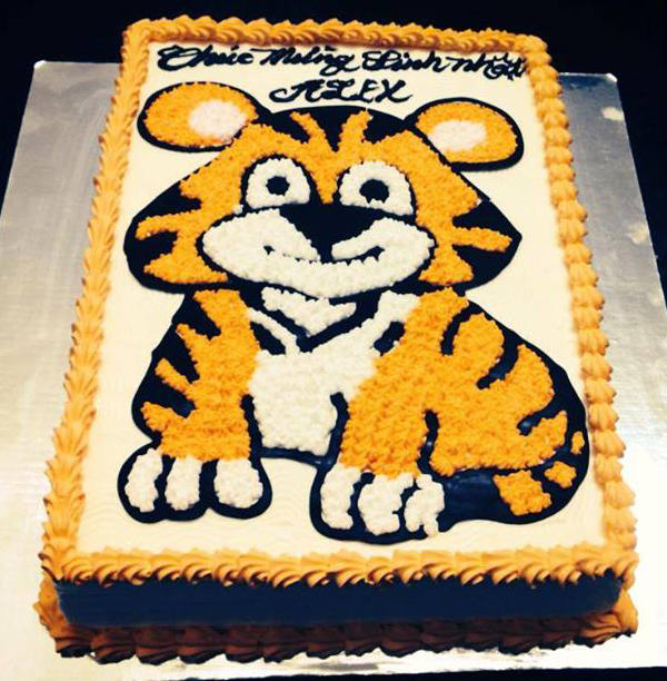 Mẫu CH028: bánh kem chấm hình con hổ