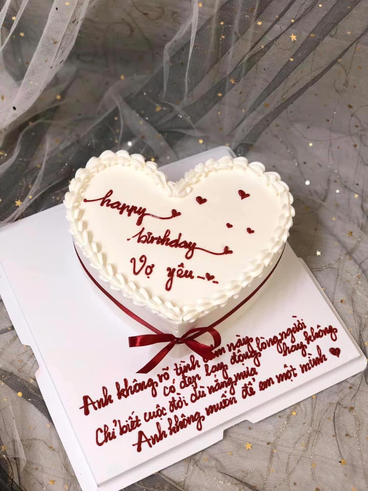 Bánh sinh nhật tim tặng vợ