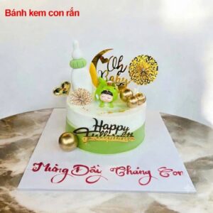 Bánh kem đầy tháng cho bé tuổi rắn