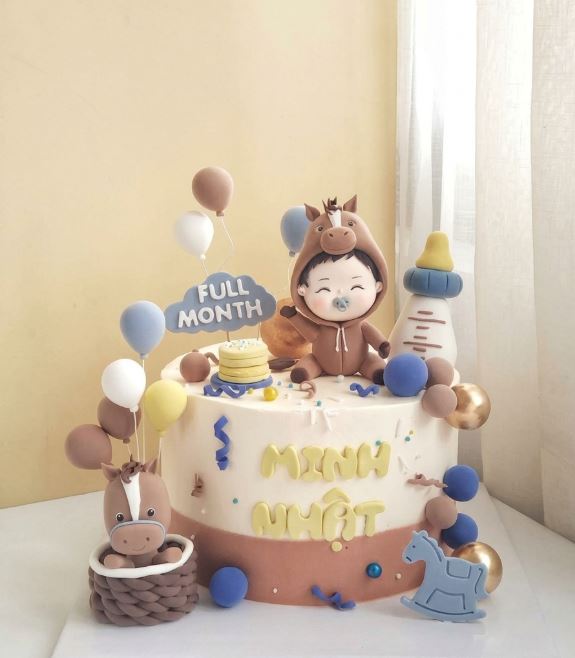 bánh kem cho bé tuổi ngựa